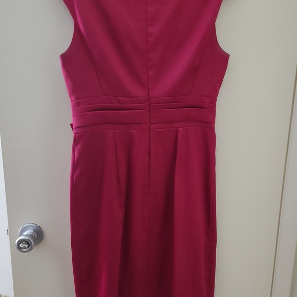 London times, size 6 fuchsia dress - Picture 4 of 6